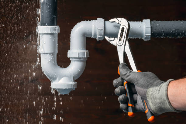 Professional Plumbing technician working in White Marsh, MD